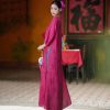 Áo dài cách tân nữ truyền thống